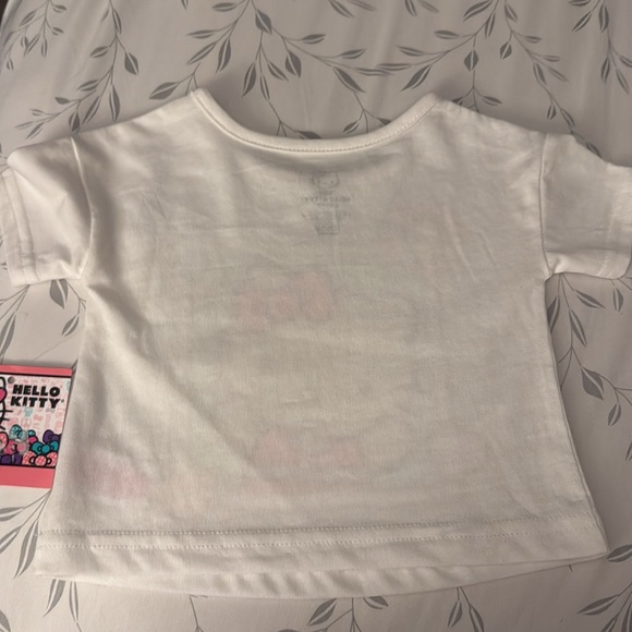 Hello Kitty T-shirt Size 12M-NWT - Picture 5 of 6